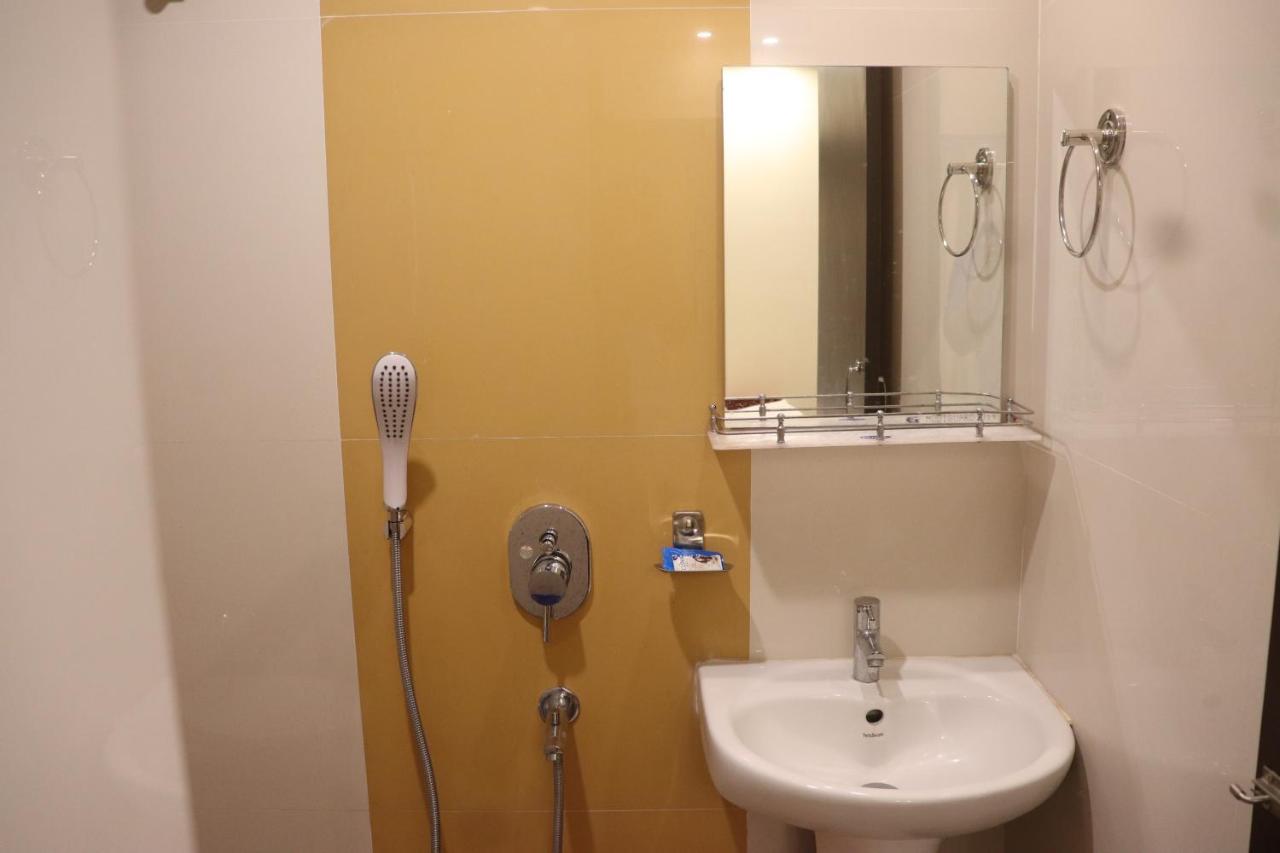 Hotel Royal View New Digha Дигха Екстериор снимка